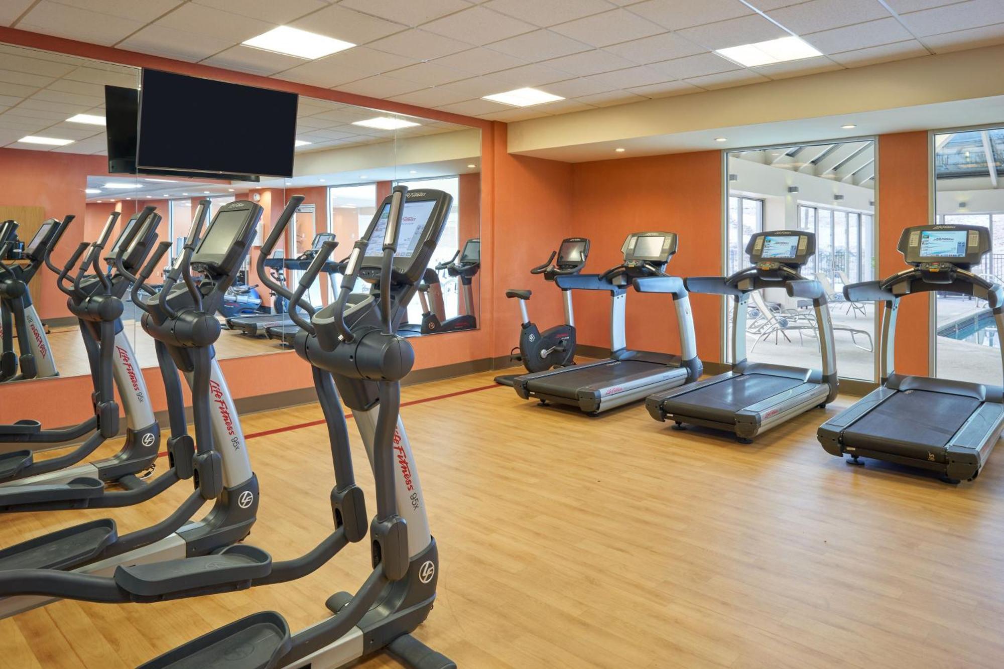 Sheraton Detroit Novi Bagian luar foto