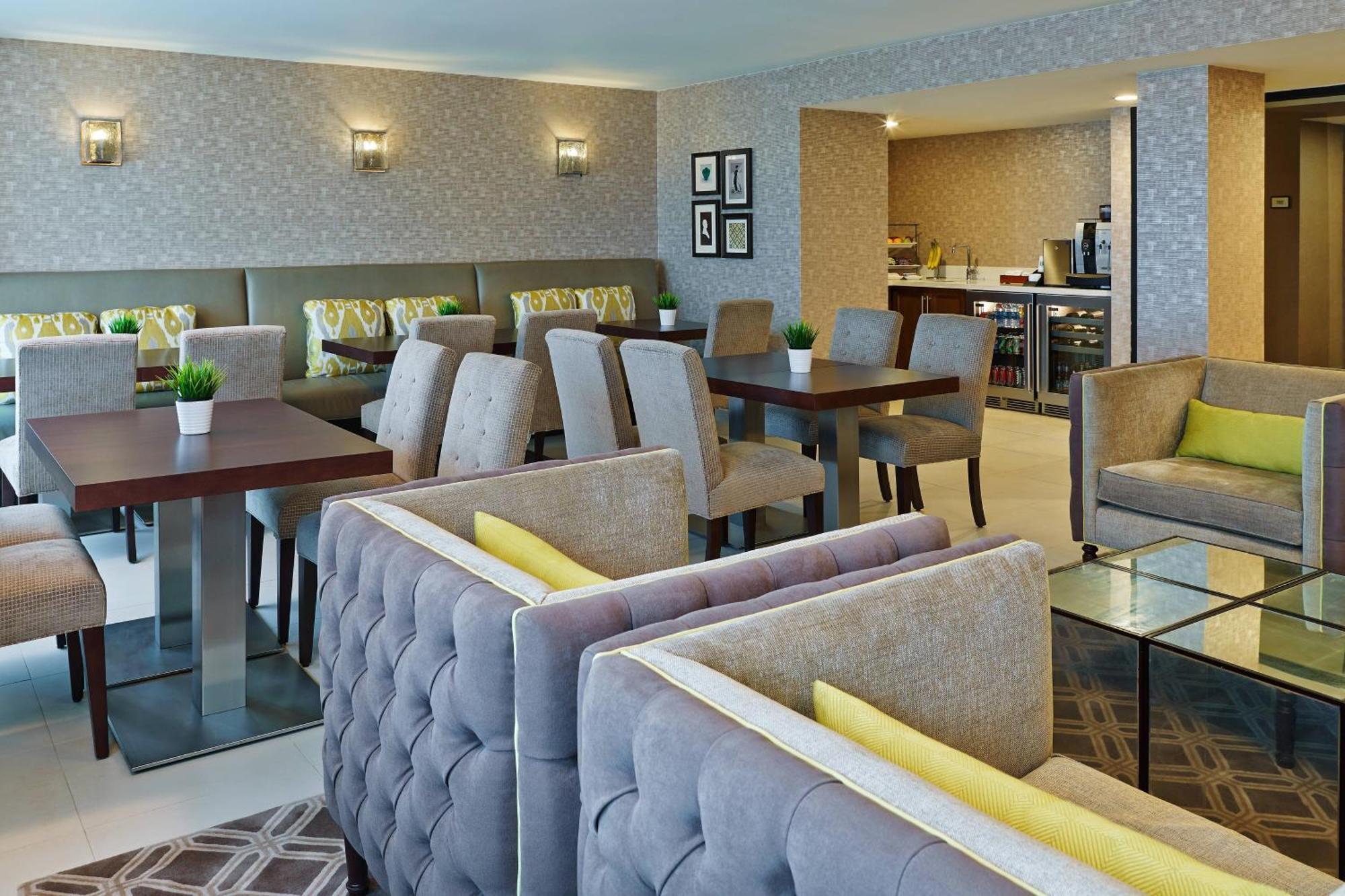 Sheraton Detroit Novi Bagian luar foto