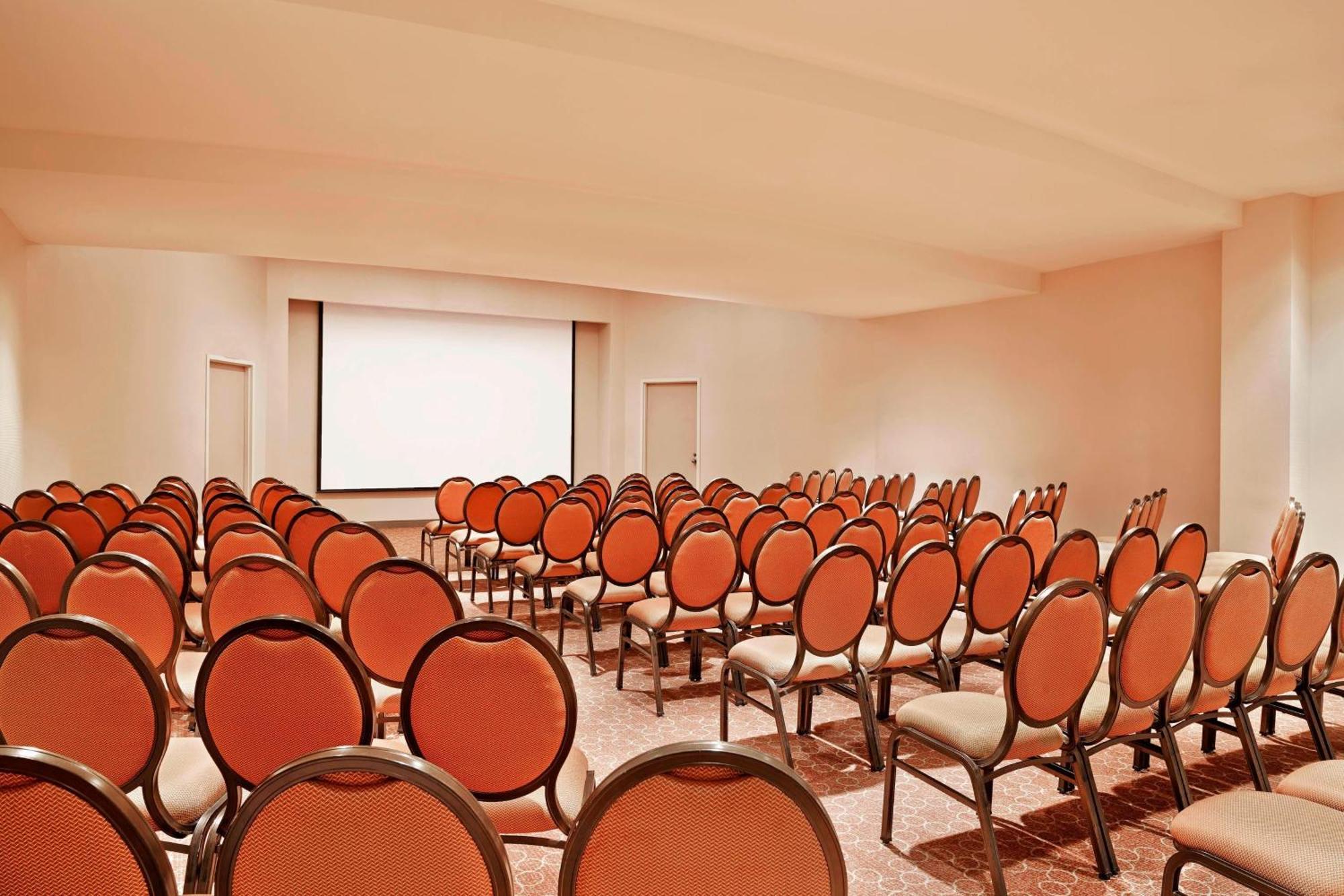 Sheraton Detroit Novi Bagian luar foto