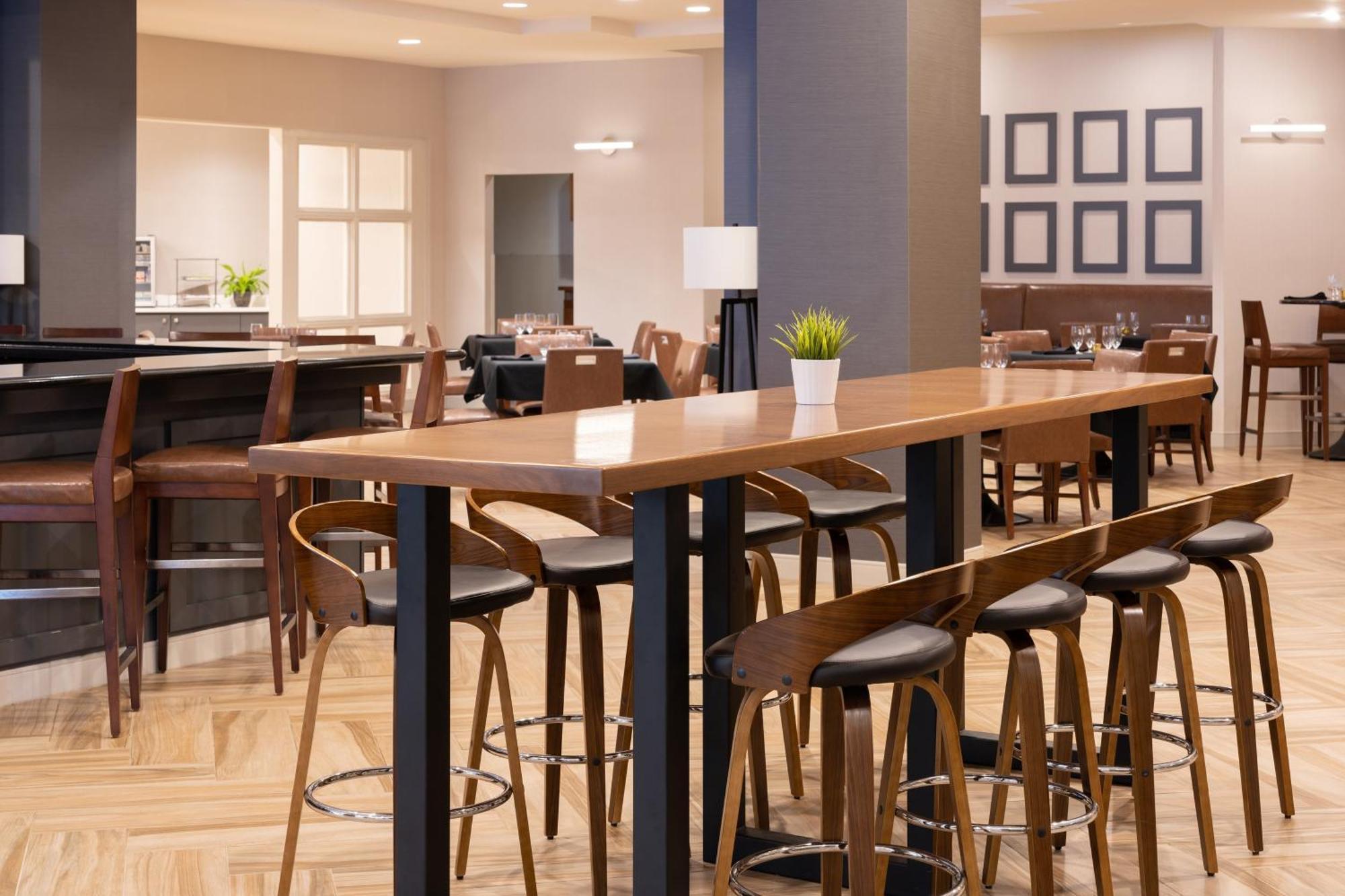 Sheraton Detroit Novi Bagian luar foto