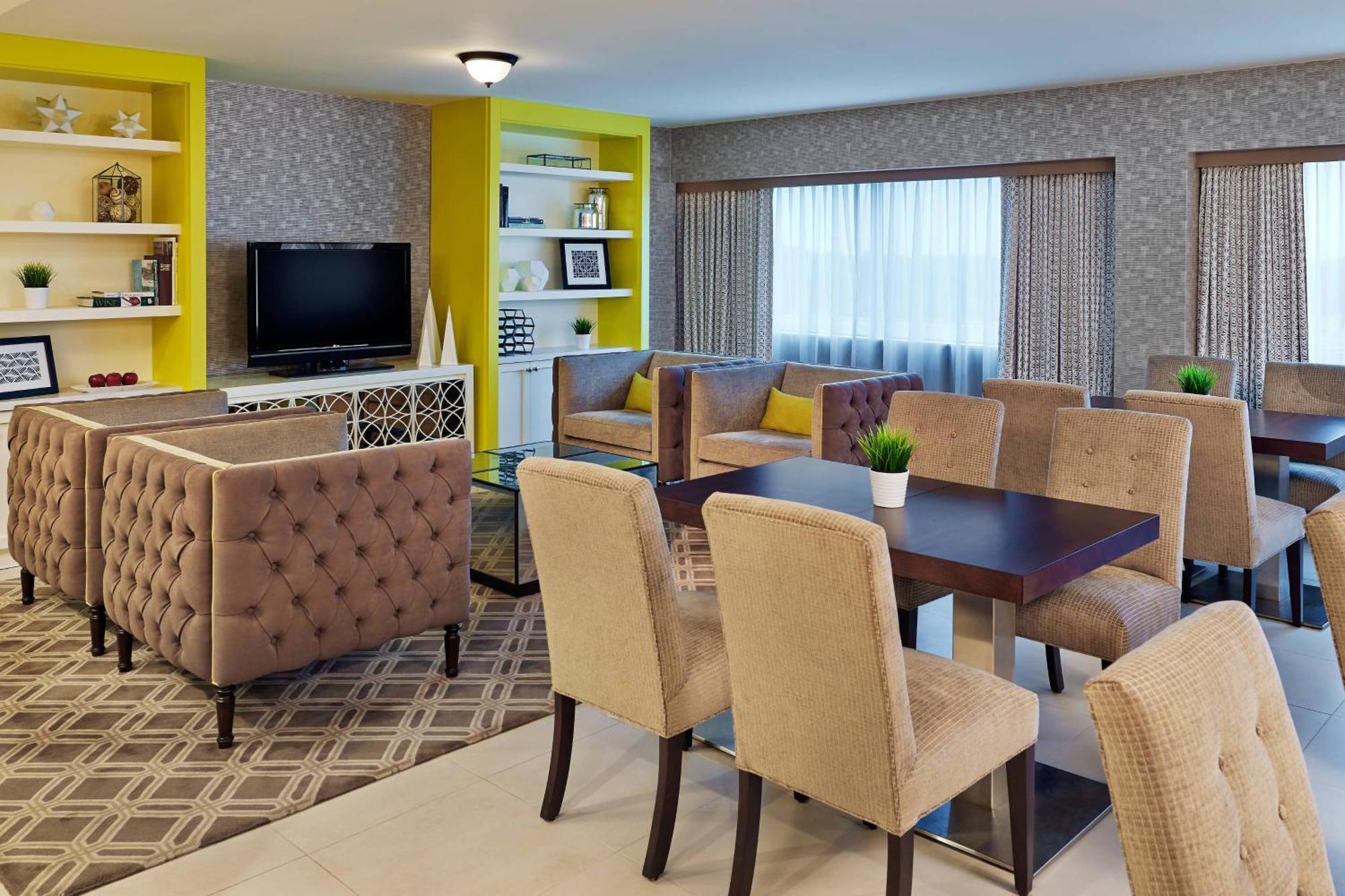 Sheraton Detroit Novi Bagian luar foto