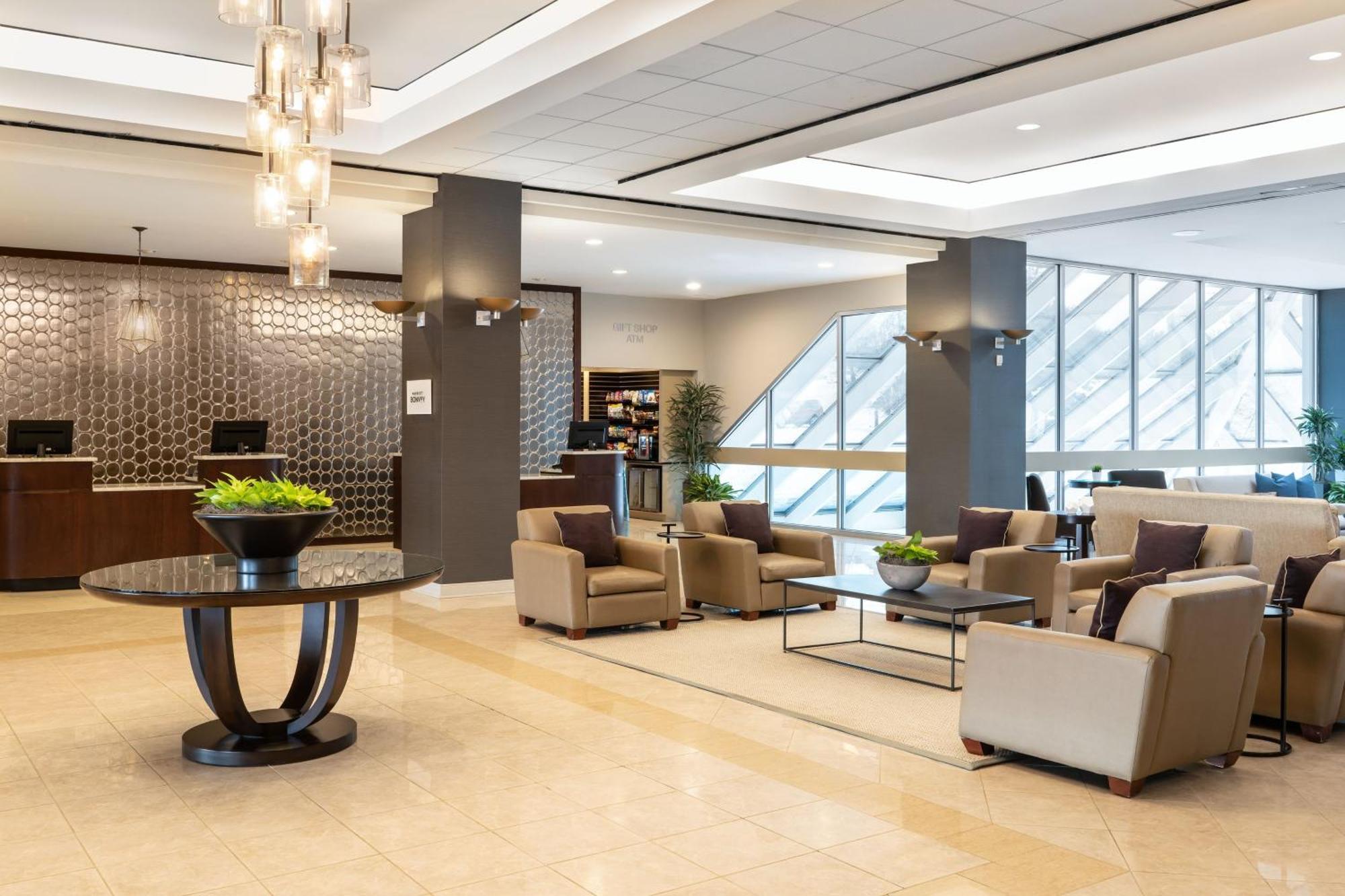 Sheraton Detroit Novi Bagian luar foto