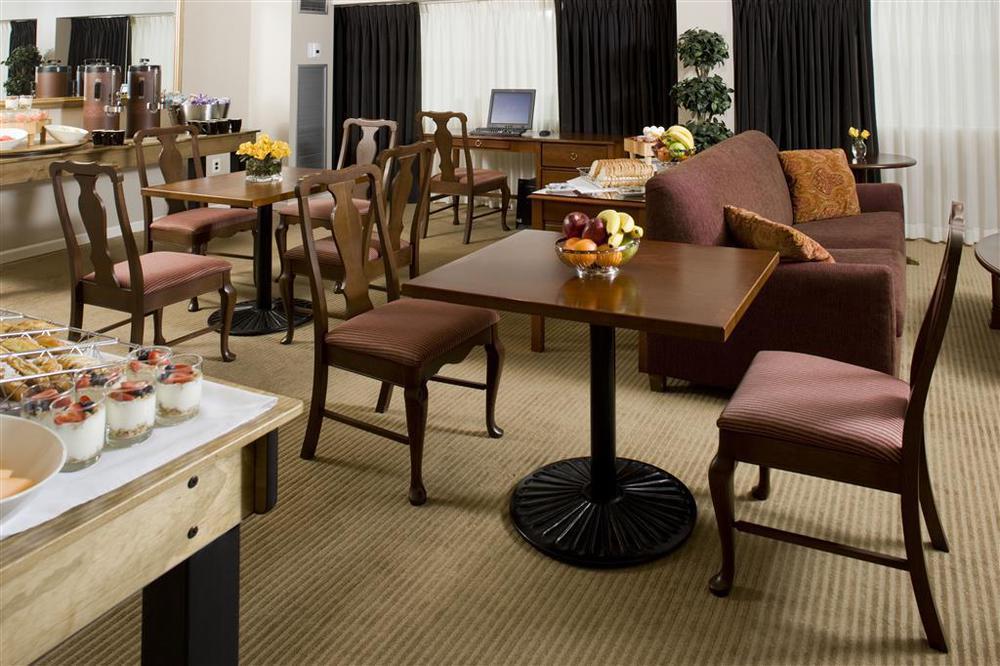 Sheraton Detroit Novi Restoran foto